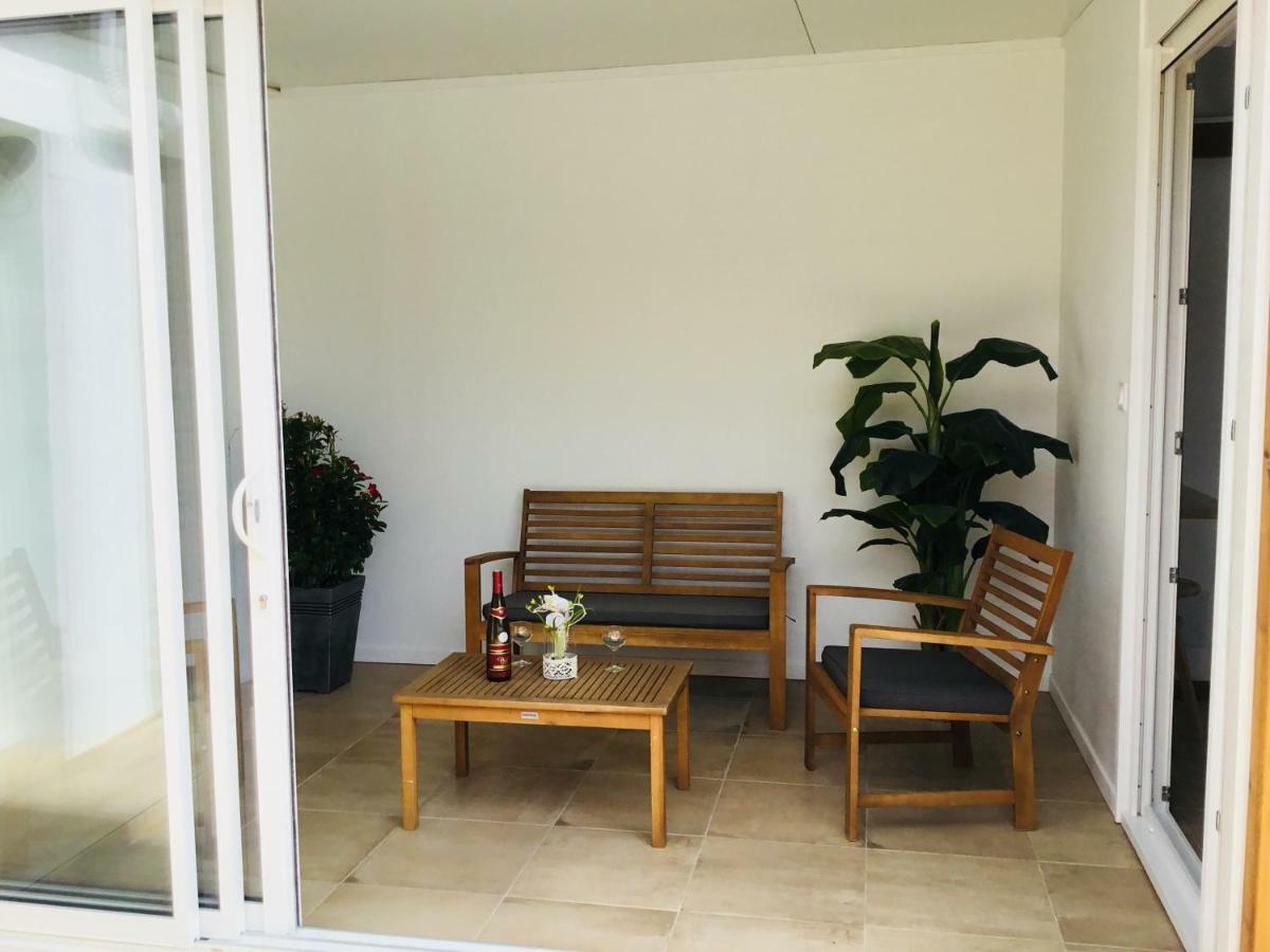 Gite Blanco Y Madera Нарбон Екстериор снимка